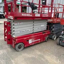 2017 MEC 4046SE Scissor Lift