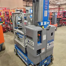 2019 Genie GR-20 Self-Propelled One-Person Lift