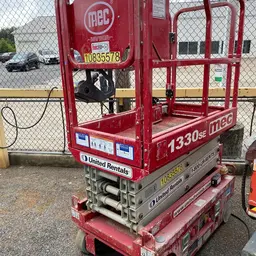 2018 MEC 1330SE Scissor Lift