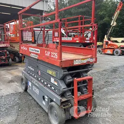 2018 Skyjack SJIII3226 Scissor Lift