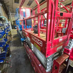 2019 MEC MICRO 26 Scissor Lift