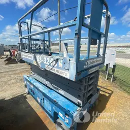 2018 Genie GS-3246 Scissor Lift