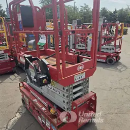 2019 MEC MICRO 19 Scissor Lift