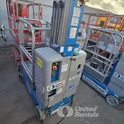 2019 Genie GR-20 Self-Propelled One-Person Lift