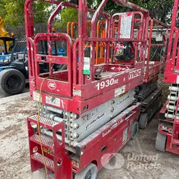 2017 MEC 1930SE Scissor Lift