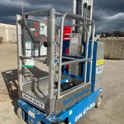 2018 Genie GR-20 Self-Propelled One-Person Lift