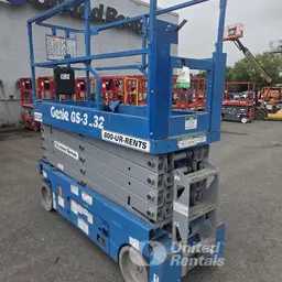 2018 Genie GS-3232 Scissor Lift