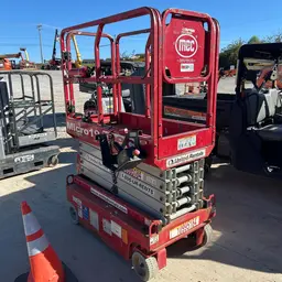 2019 MEC MICRO 19 Scissor Lift