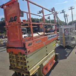 2018 JLG 2632ES Scissor Lift