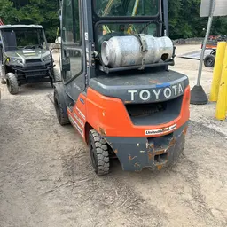 2020 Toyota 8FGU25 Warehouse Forklift
