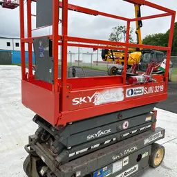 2018 Skyjack SJIII3219 Scissor Lift