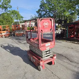 2018 MEC 1330SE Scissor Lift