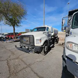 2019 Ford F-750 GAS Water Truck
