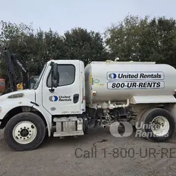 2019 Freightliner M2 106 WATER Water Truck