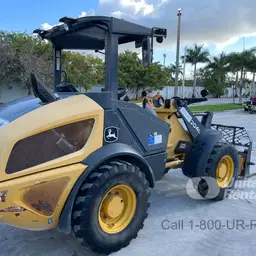 2020 John Deere 204L Wheel Loader