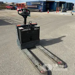 2023 Toyota 8HBW23 Jack