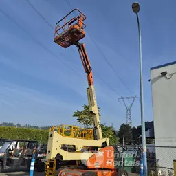 2018 JLG E450AJ Articulating Boom Lift