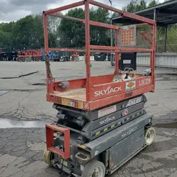 2015 Skyjack SJIII3219 Scissor Lift