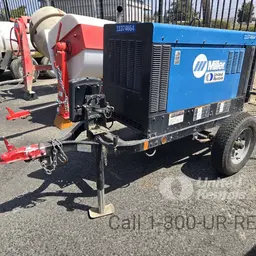2022 Miller Welders Big Blue 300R Welder