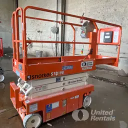 2019 Snorkel S3219E Scissor Lift