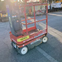 2018 Skyjack SJ16 Self-Propelled One-Person Lift