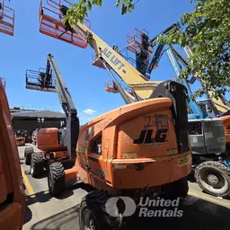 2017 JLG 400S Boom Lift