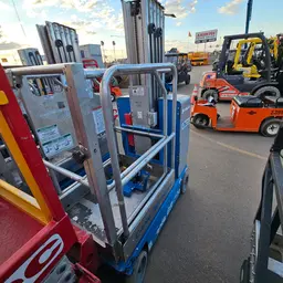 2018 Genie GR-20 Self-Propelled One-Person Lift