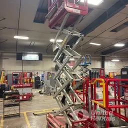 2019 MEC MICRO 19 Scissor Lift